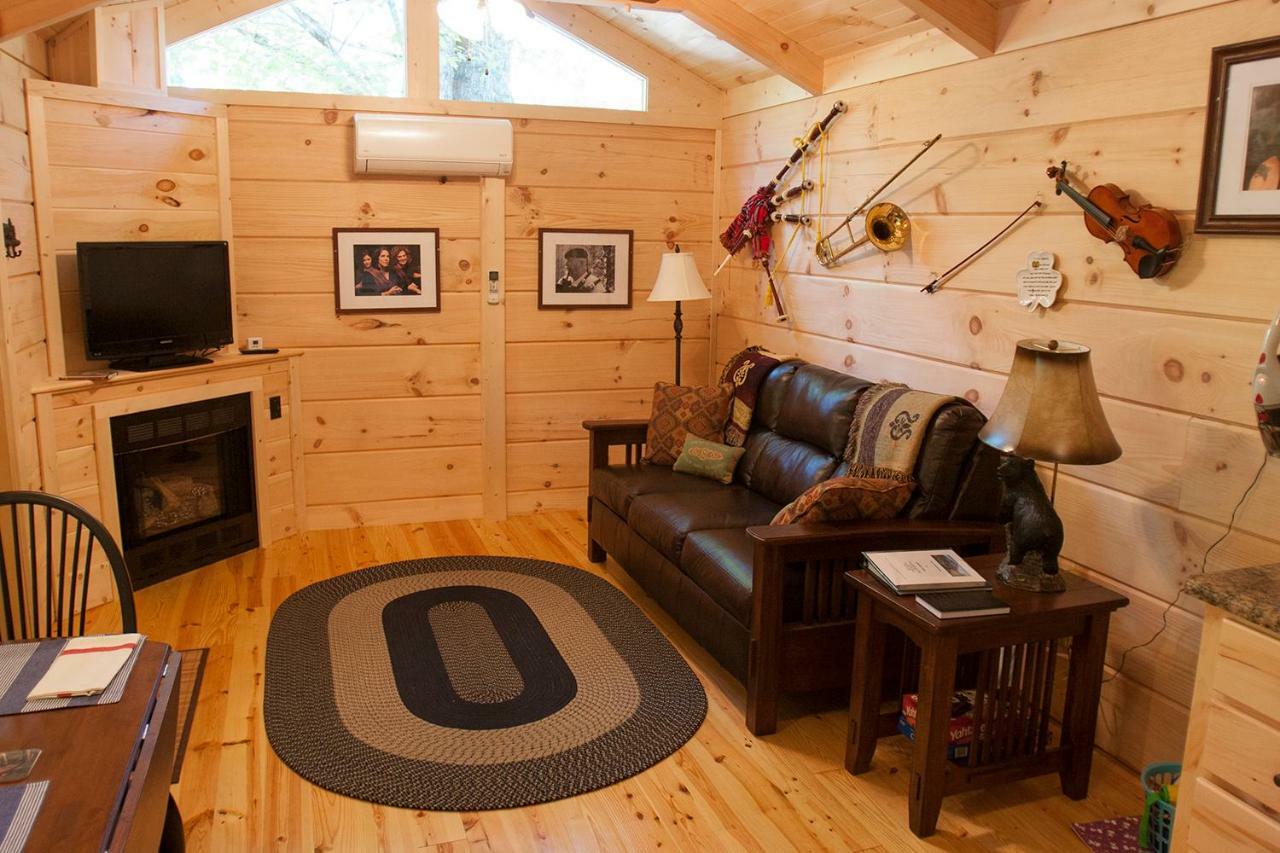 Villa Pine Gables Cabins Lake Lure Exterior foto