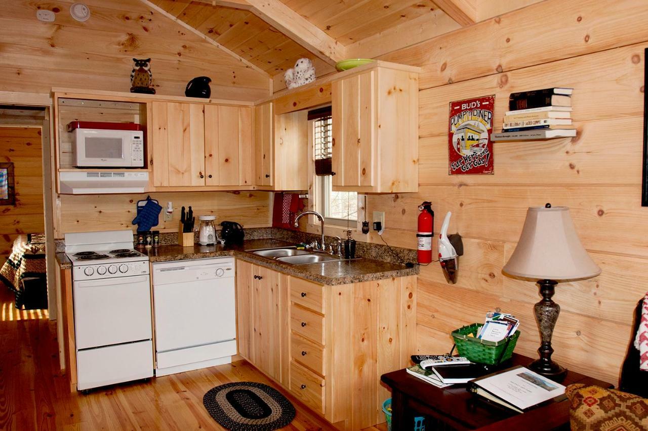 Villa Pine Gables Cabins Lake Lure Exterior foto