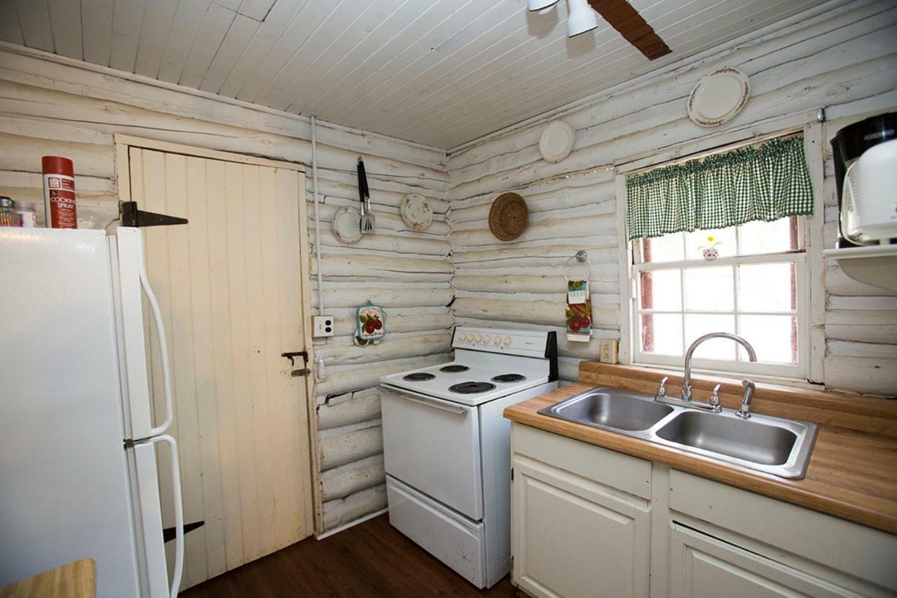 Villa Pine Gables Cabins Lake Lure Exterior foto